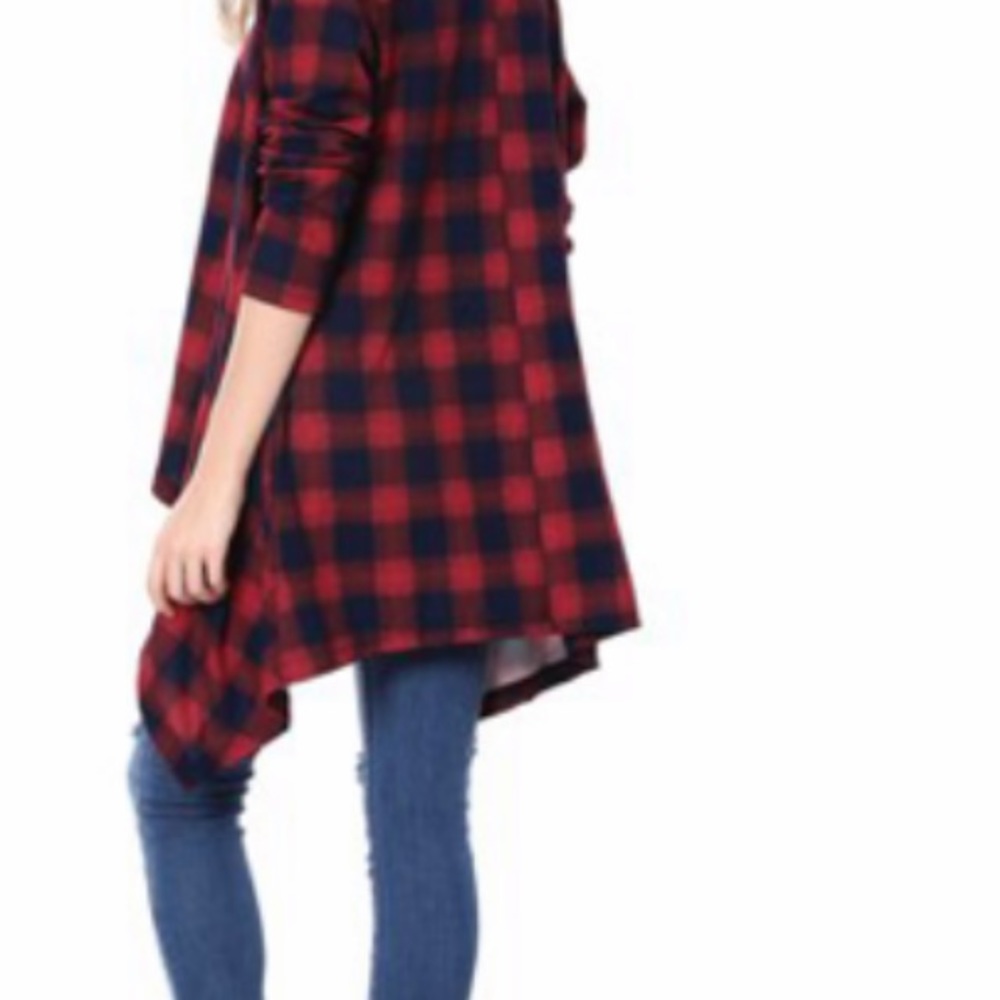 Buffalo plaid Cardigan ! 🌲 Holidays are coming ! - Picture 4 of 8